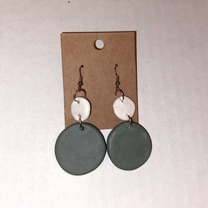 Dangle earrings